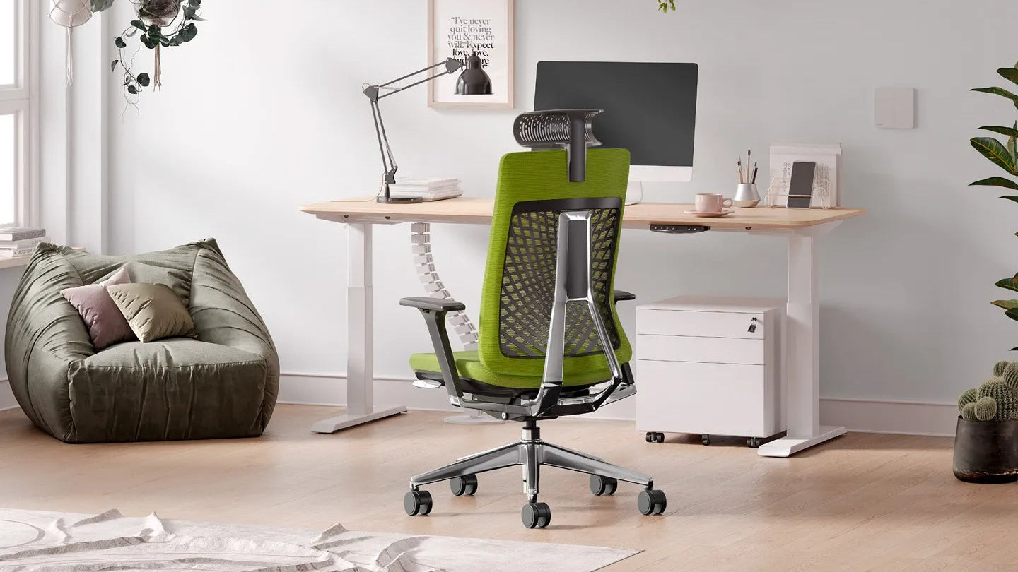 AIFO X7 executive chair in a minimalist high-end home office setting